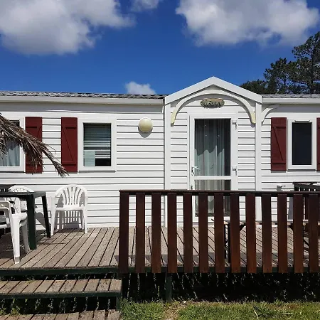 Natur Camping Bungalow T3 - 6 度假居