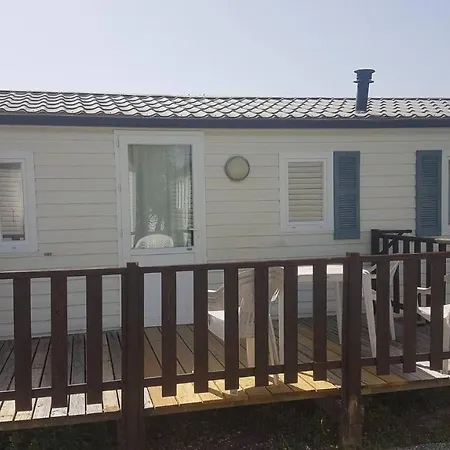 Natur Camping Bungalow T3 - 6 度假居 帕塔亚什